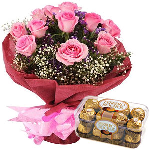 Pink Roses Bunch with Ferrero Rocher Chocolates
