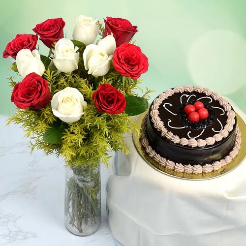 Enticing Combo of Mixed Roses in Vase with Truffle Cake